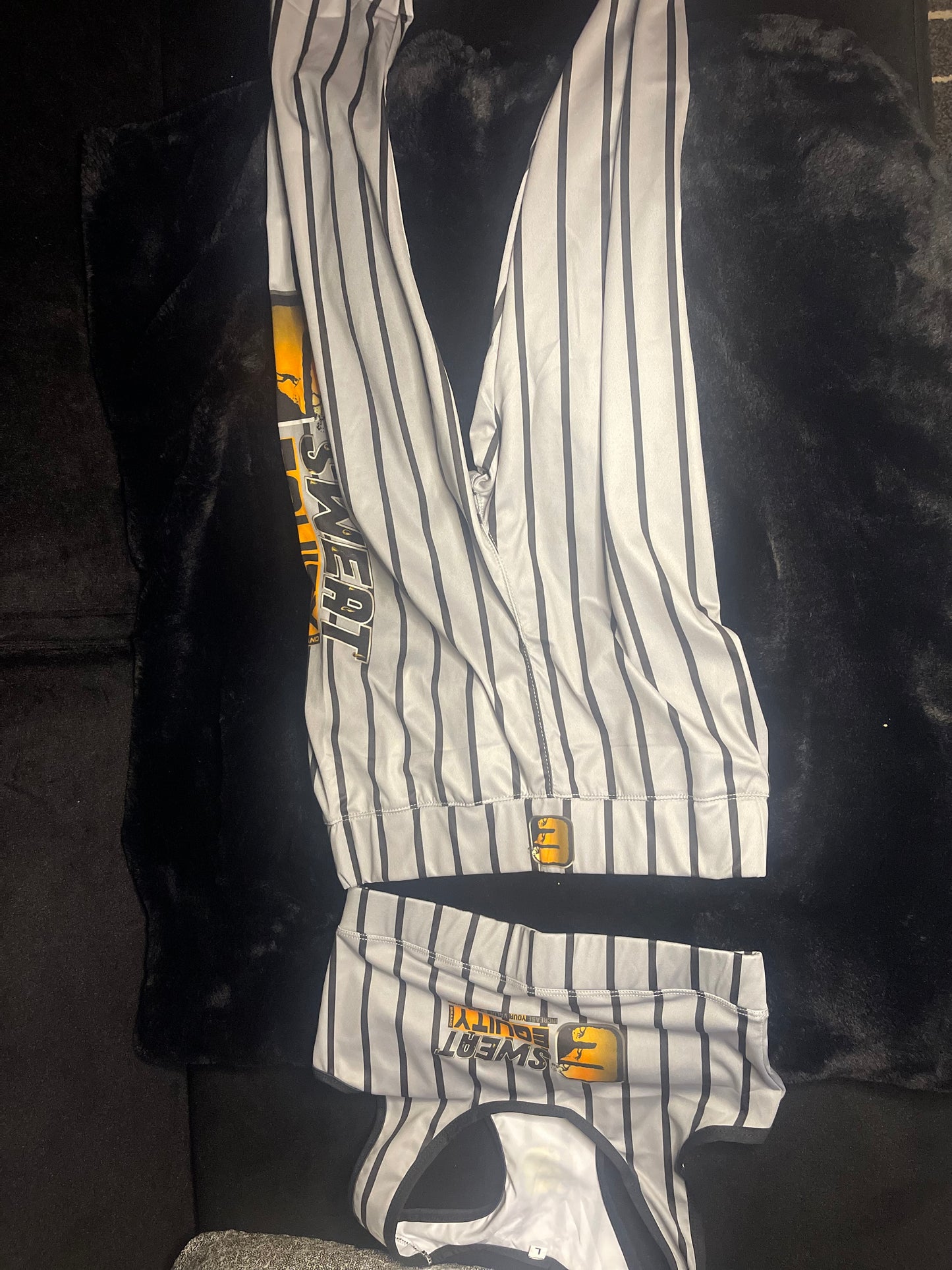 Swag & Sporty Leggins Pants (Authentic) Leggins Only
